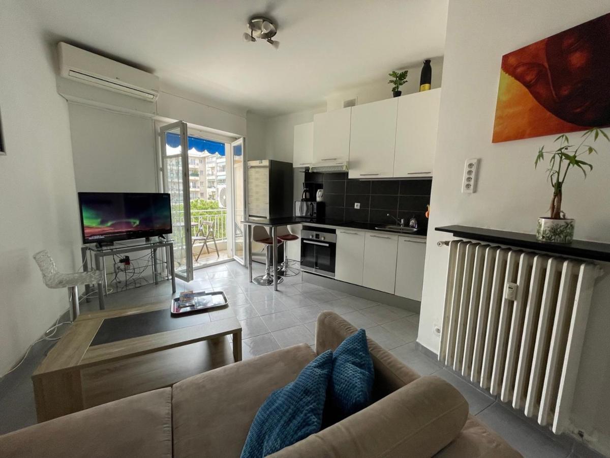 Nice Appartement Avenue Des Fleurs Bagian luar foto