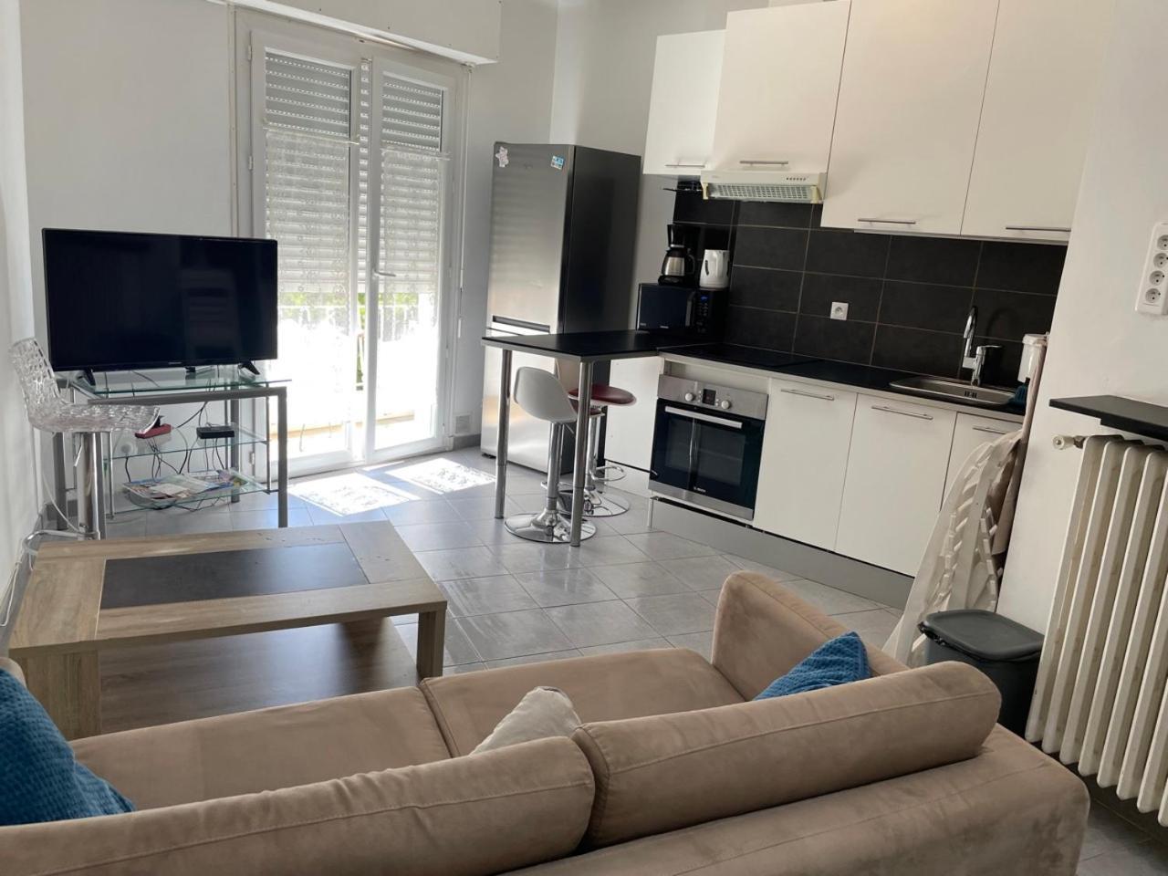 Nice Appartement Avenue Des Fleurs Bagian luar foto